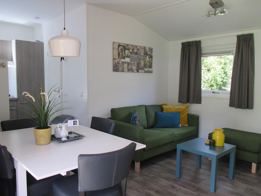 Vakantiepark Delftse Hout Zimmer foto